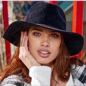 Chic Chenille Fedora hat